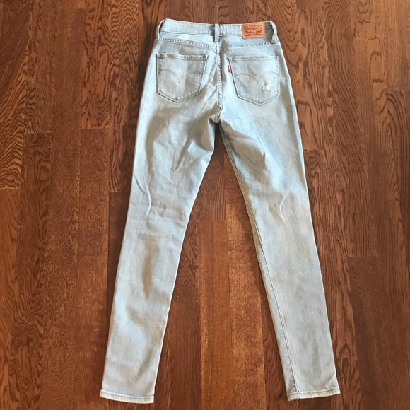 Levi’s High Rise Distressed Skinny Jeans - Picture 2 of 8